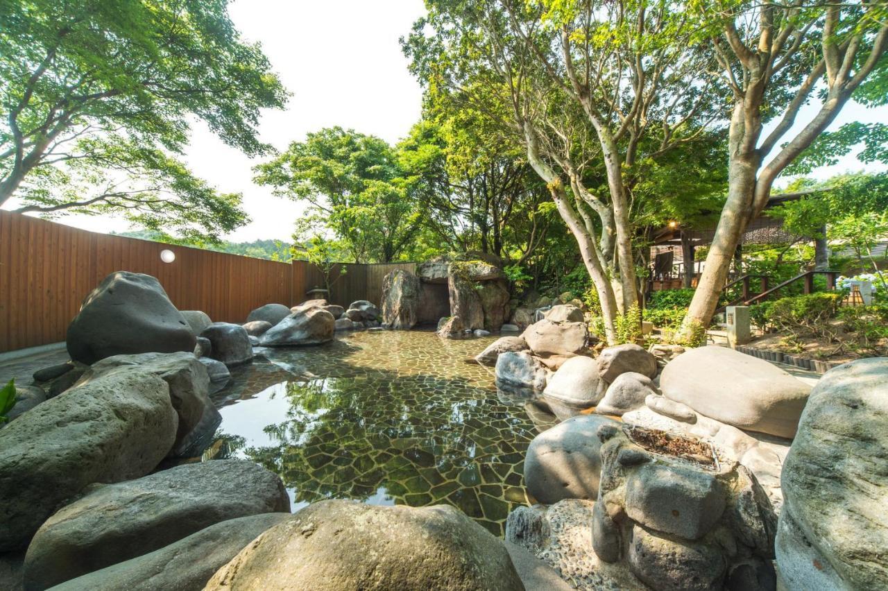 Hotel Yumeka Hisayama Экстерьер фото